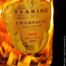 Champagner Produkteshooting ( Farbe )| Fotoshooting by maksworld fotografie Basel/Oberwil (Fotograf: Marcel König)